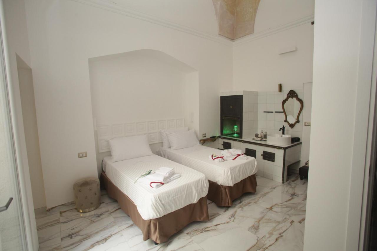 Bed and Breakfast La Dimora Di Re Idomeneo Лечче Экстерьер фото