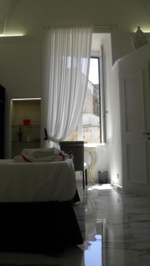 Bed and Breakfast La Dimora Di Re Idomeneo Лечче Экстерьер фото