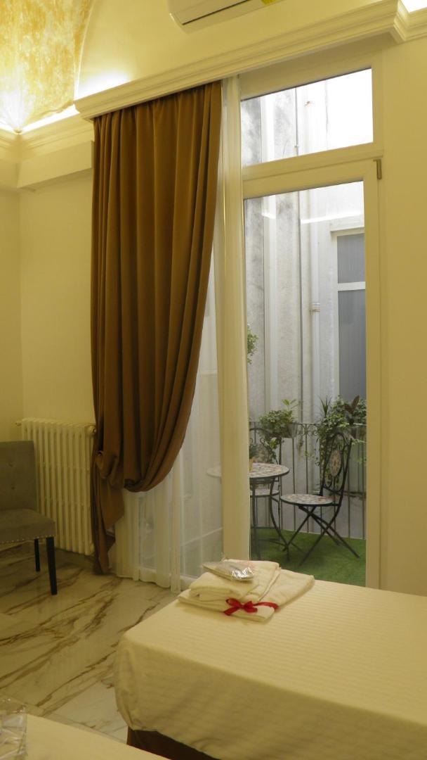 Bed and Breakfast La Dimora Di Re Idomeneo Лечче Экстерьер фото